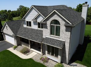 Residential home with Williamsburg Grey colored shingle roof